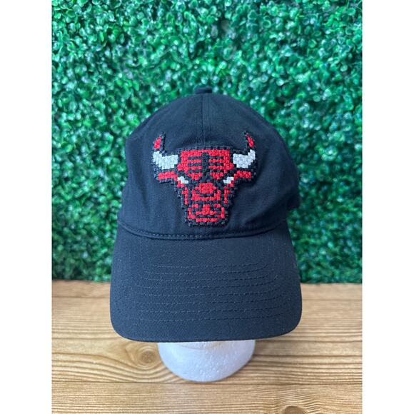 Mitchell & Ness Black & Red NBA Chicago Bulls Adjustable Dad Hat Cap - Picture 1 of 8